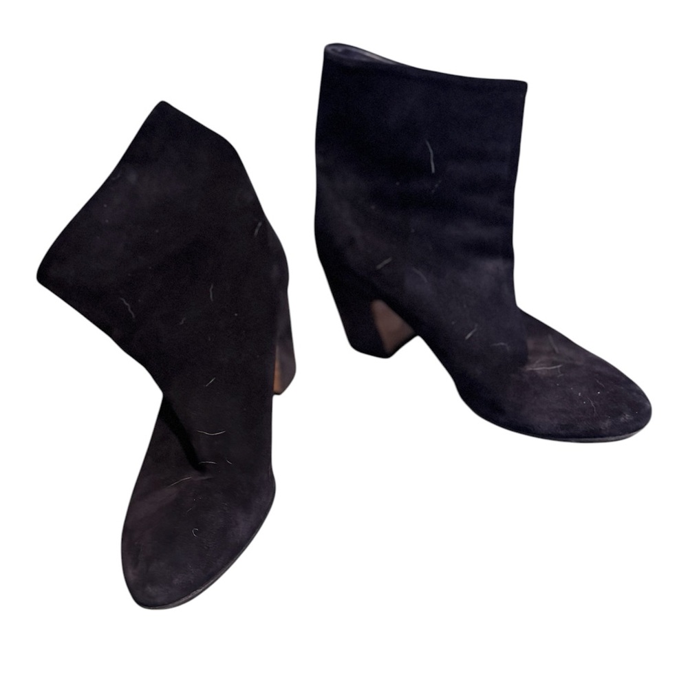VINCE dark blue suede booties size 9